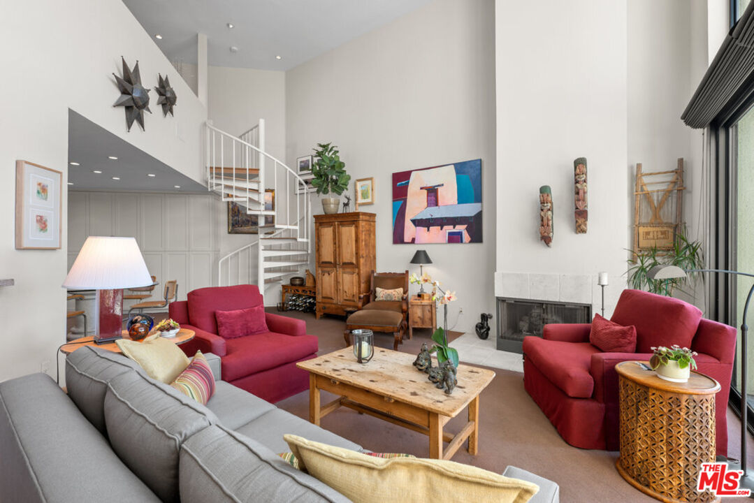 2330 Duane St Unit: 205