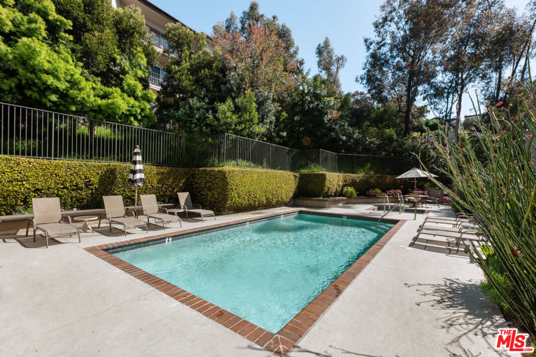 2330 Duane St Unit: 205