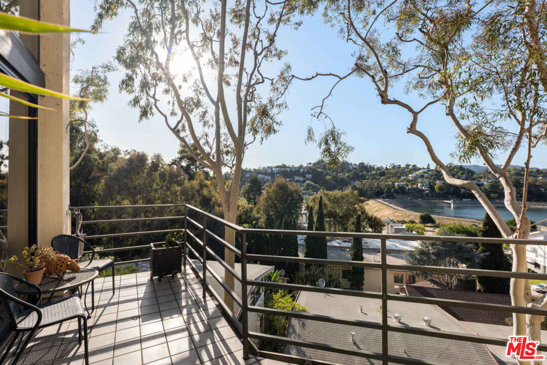 2330 Duane St Unit: 205