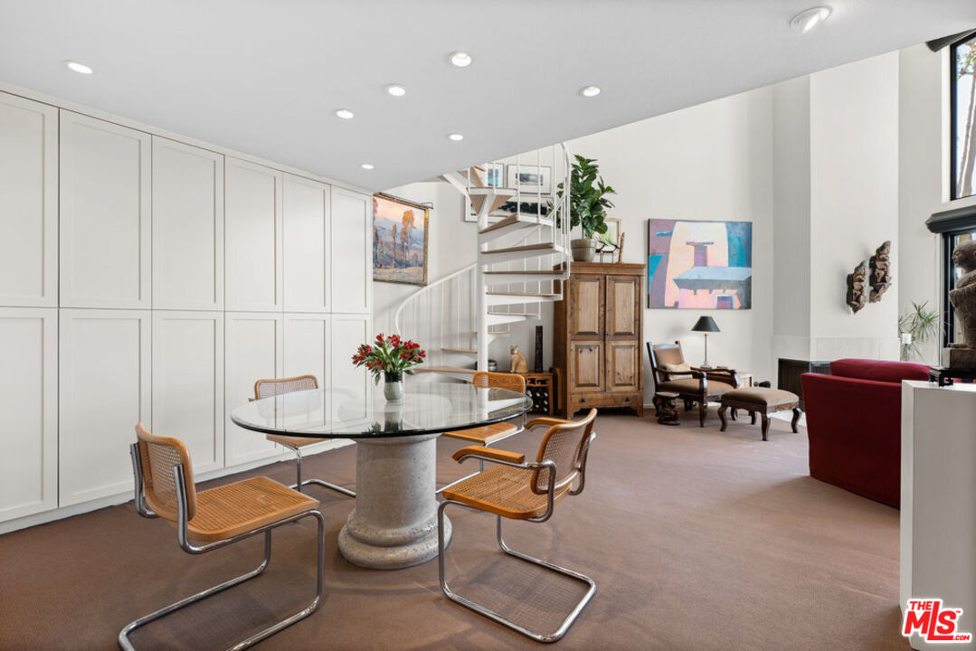 2330 Duane St Unit: 205