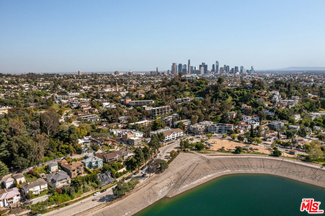 2330 Duane St Unit: 205