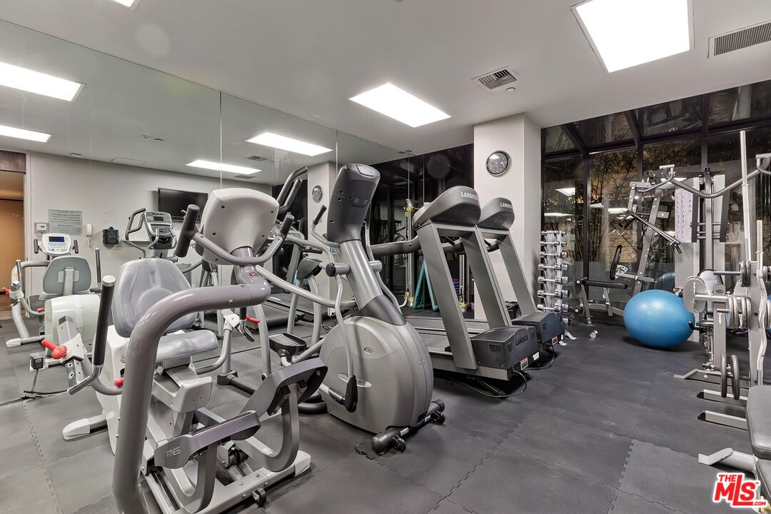 10350 WILSHIRE BLVD Unit: 1704