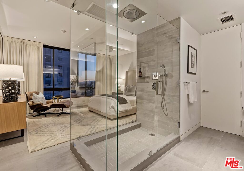 10350 WILSHIRE BLVD Unit: 1704