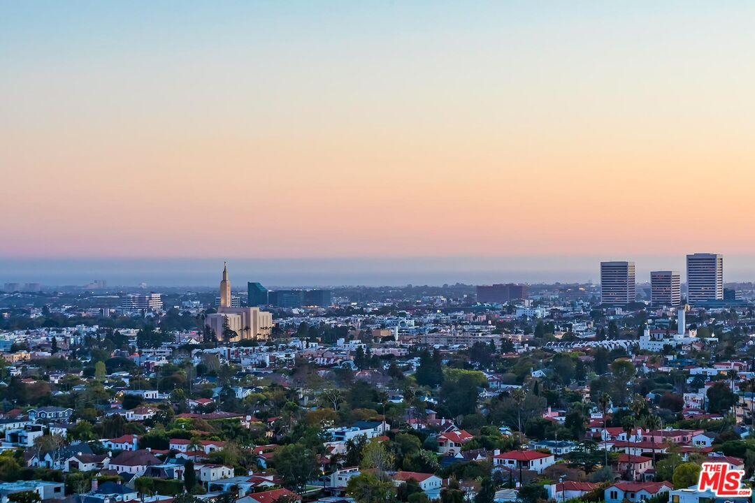 10350 WILSHIRE BLVD Unit: 1704