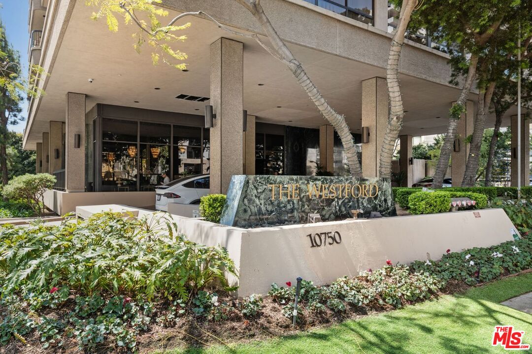 10750 Wilshire Blvd Unit: 1501
