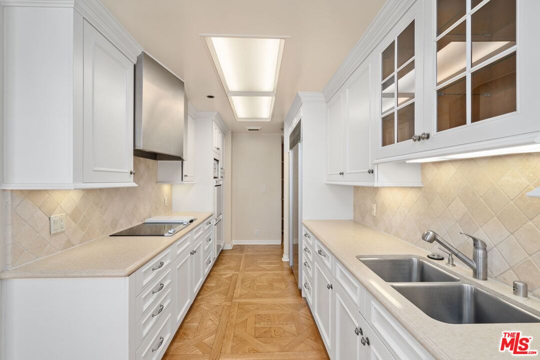 10750 Wilshire Blvd Unit: 1501