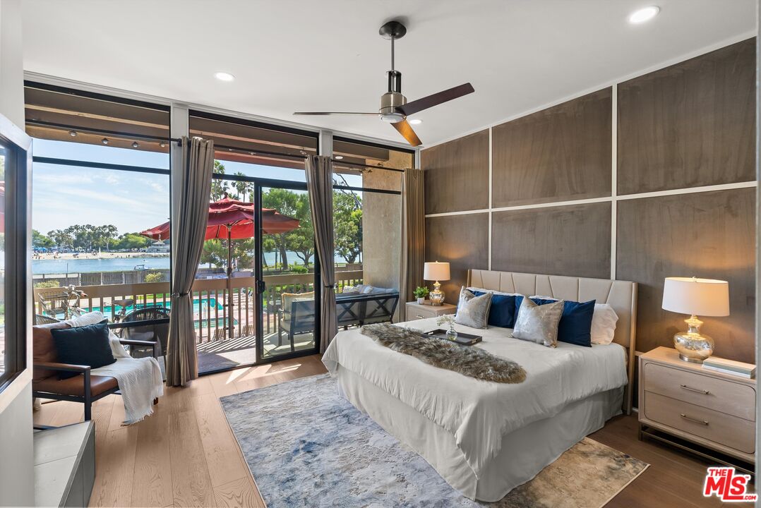 5322 Marina Pacifica S Dr Unit: Key 18