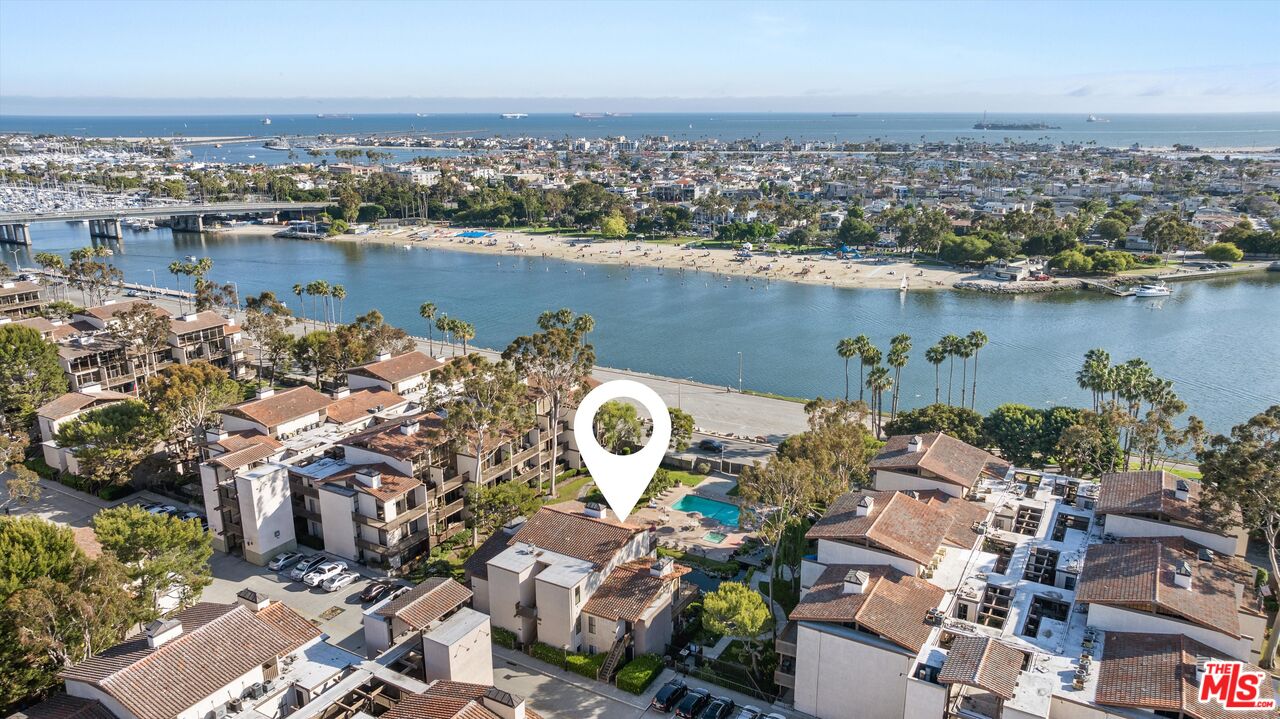 5322 Marina Pacifica S Dr Unit: Key 18