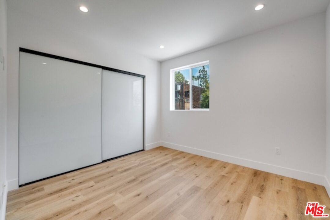 6201 La Mirada AVE Unit: 6