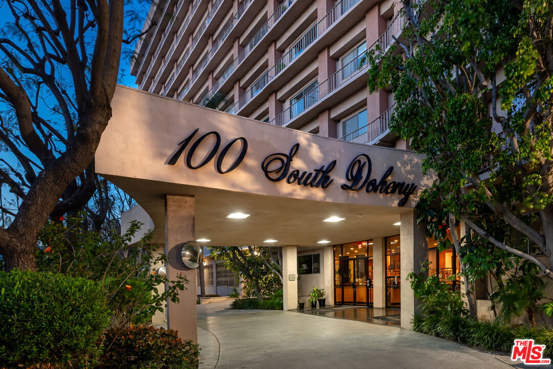 100 S Doheny Dr Unit: 501