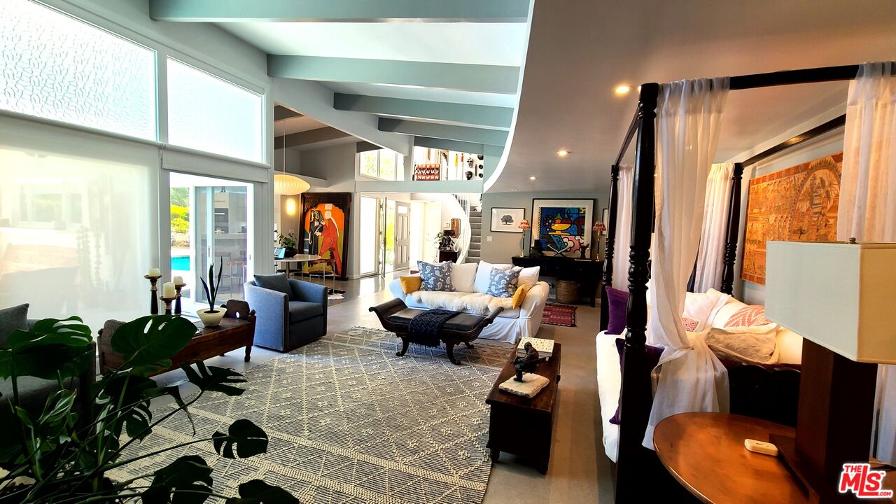 4620 Balboa Ave