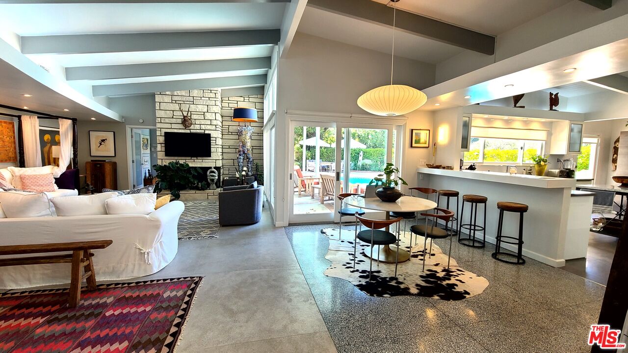 4620 Balboa Ave