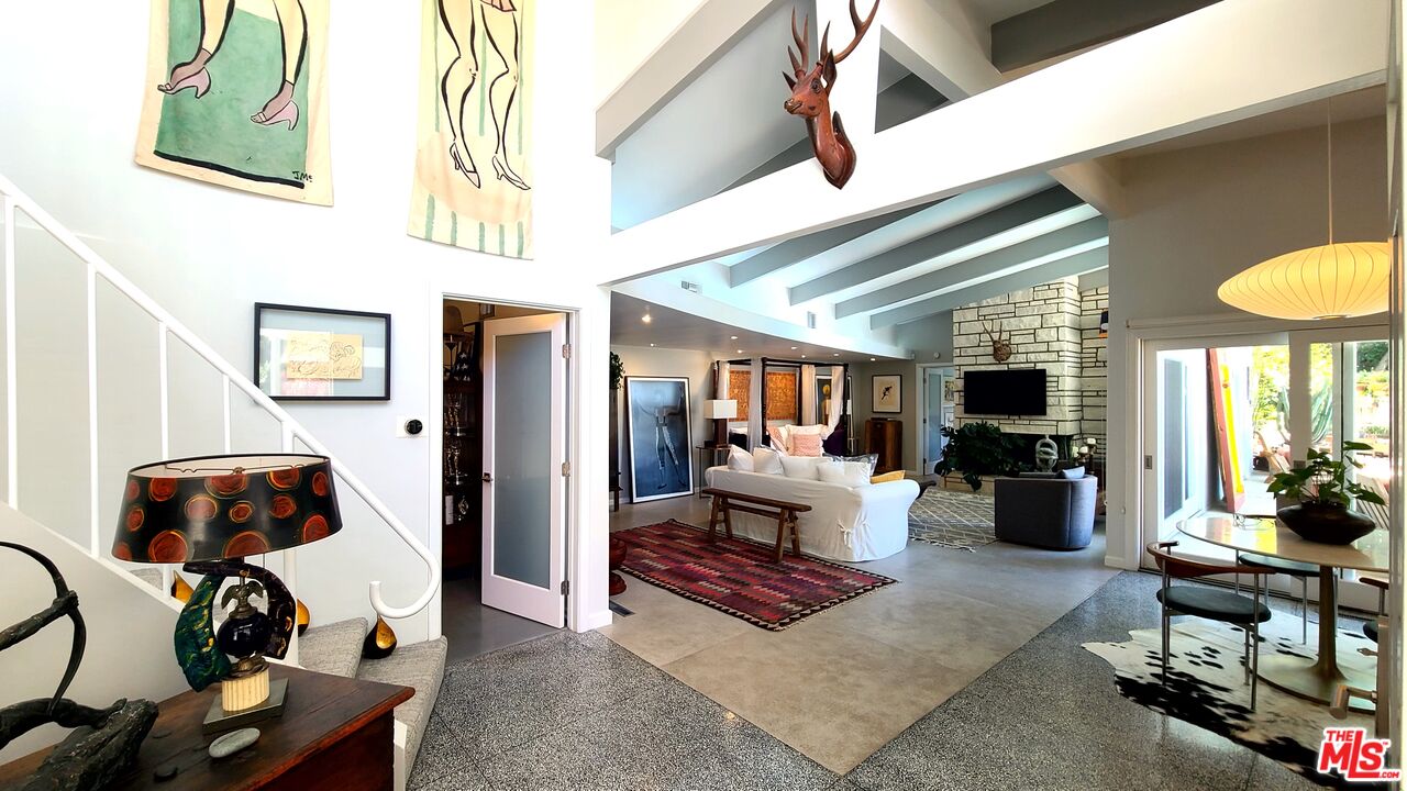 4620 Balboa Ave