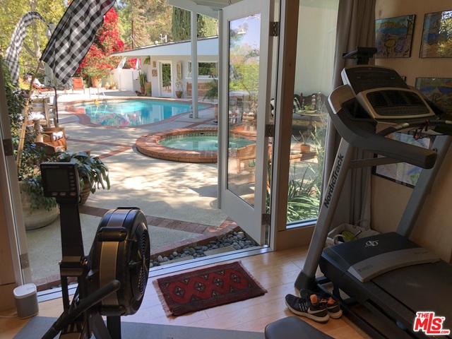 4620 Balboa Ave
