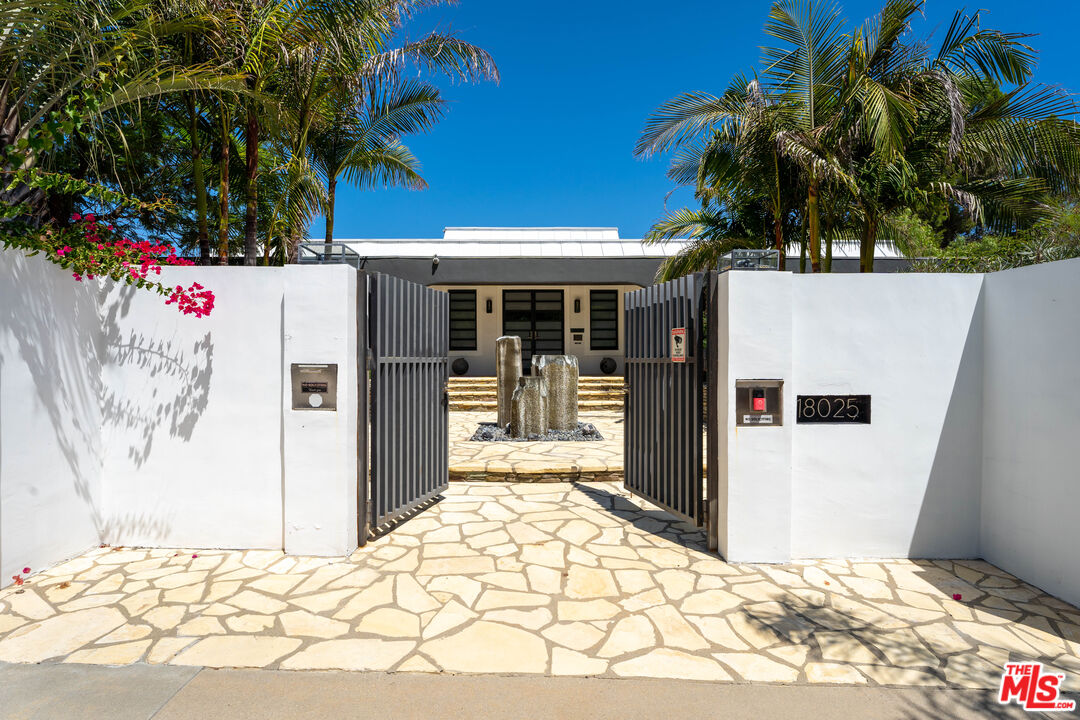 18025 Green Meadow Dr