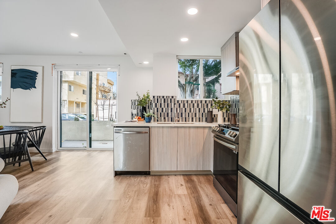 1101 S Bedford St Unit: 101