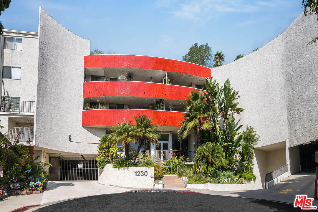 1230 Horn Ave Unit: 629