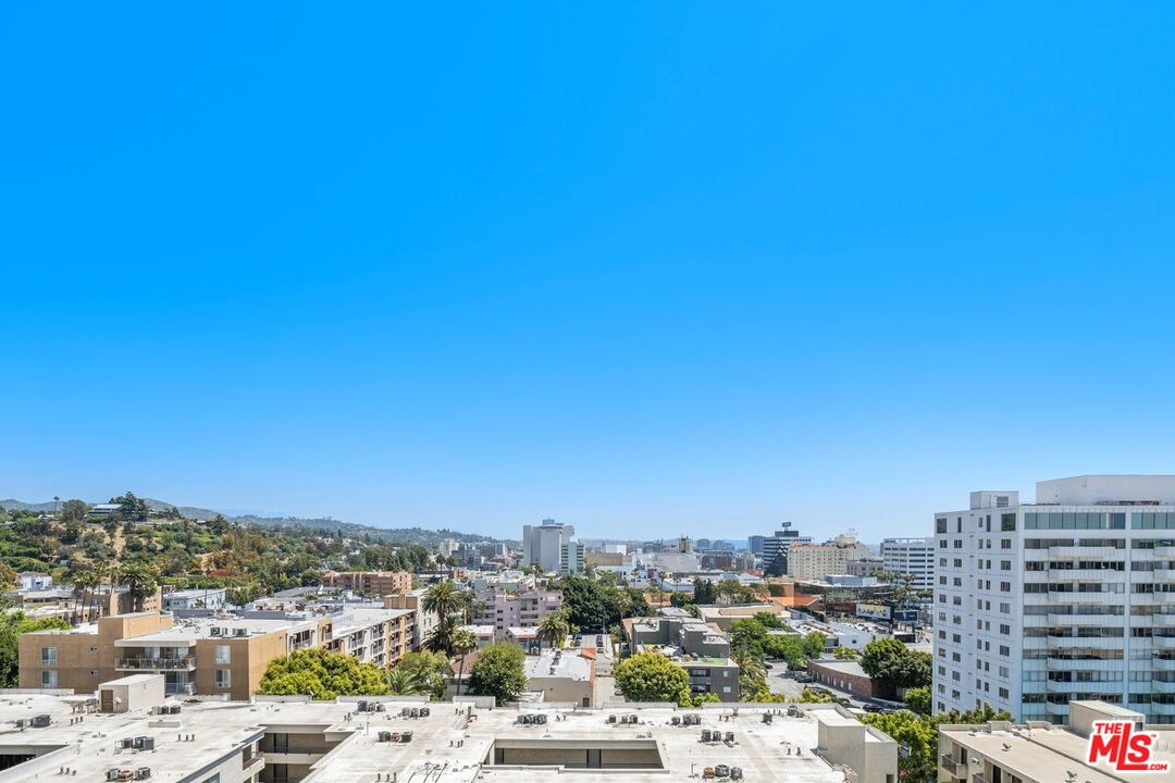 7250 Franklin Ave Unit: 815