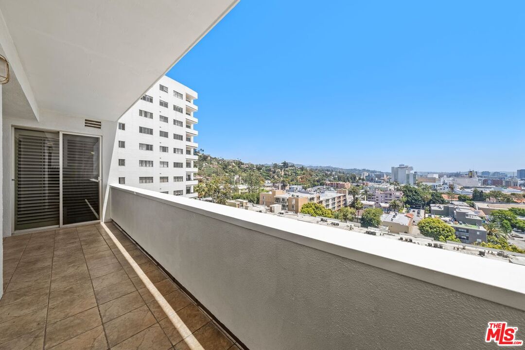 7250 Franklin Ave Unit: 815