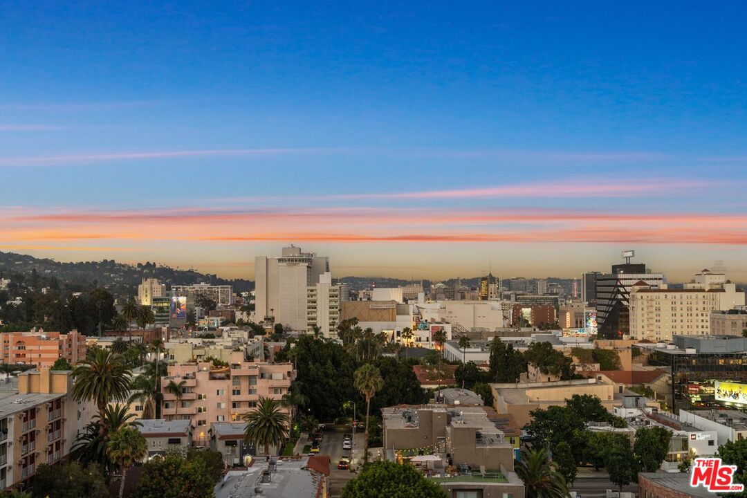7250 Franklin Ave Unit: 815