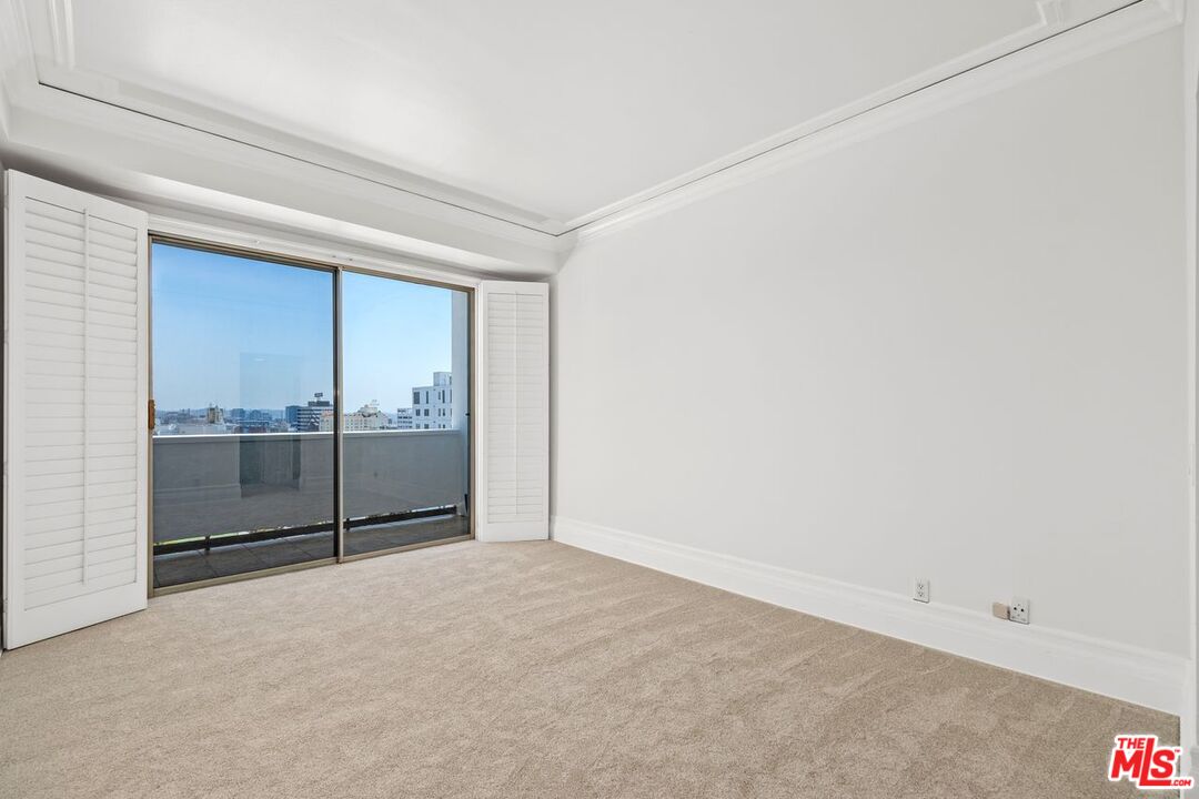7250 Franklin Ave Unit: 815