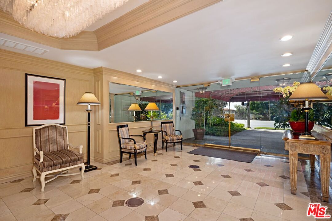 10751 WILSHIRE BLVD Unit: 1002