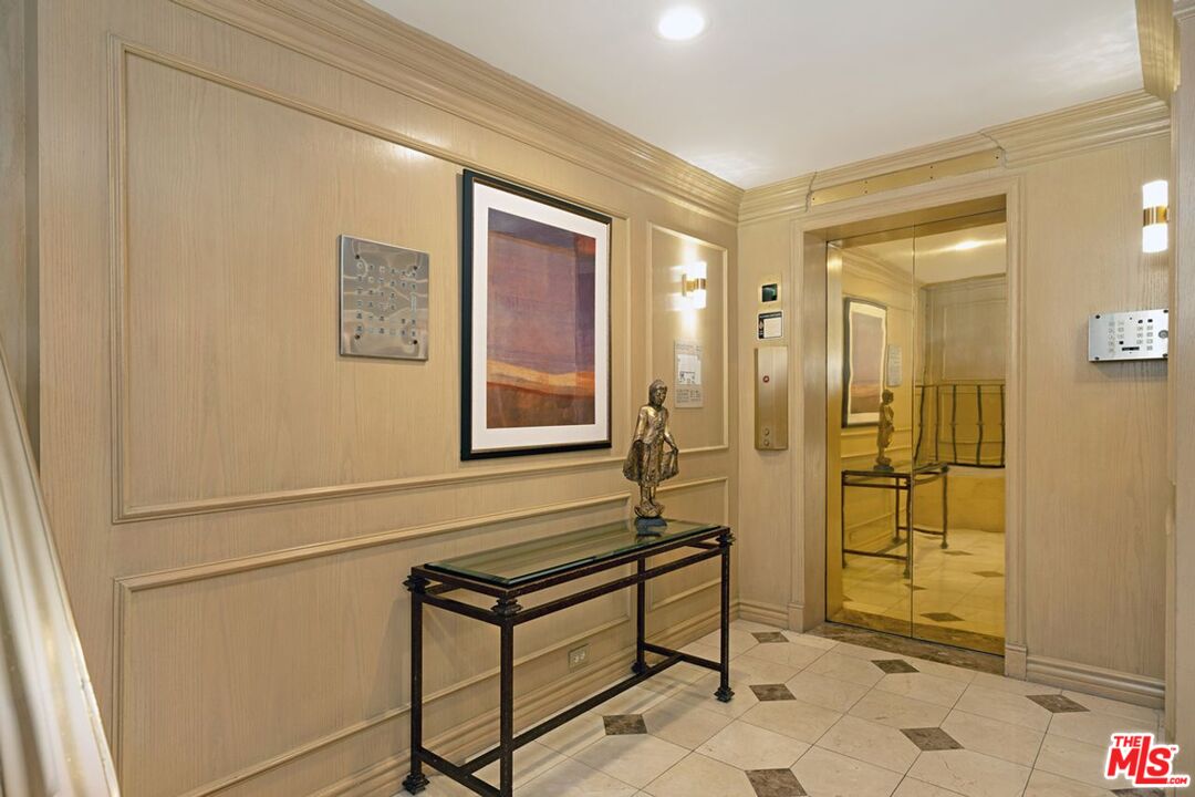 10751 WILSHIRE BLVD Unit: 1002