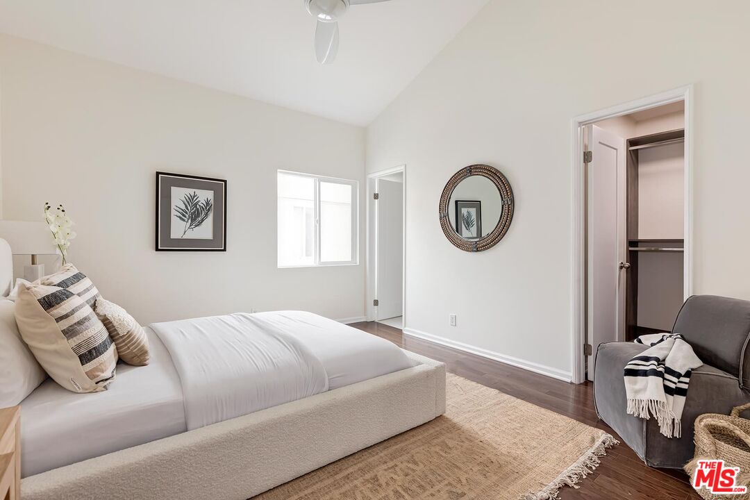 2405 34th St Unit: 27