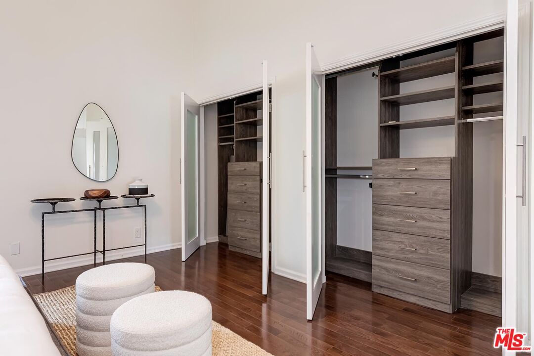 2405 34th St Unit: 27