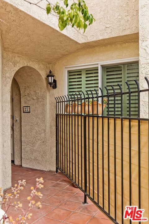 2405 34th St Unit: 27