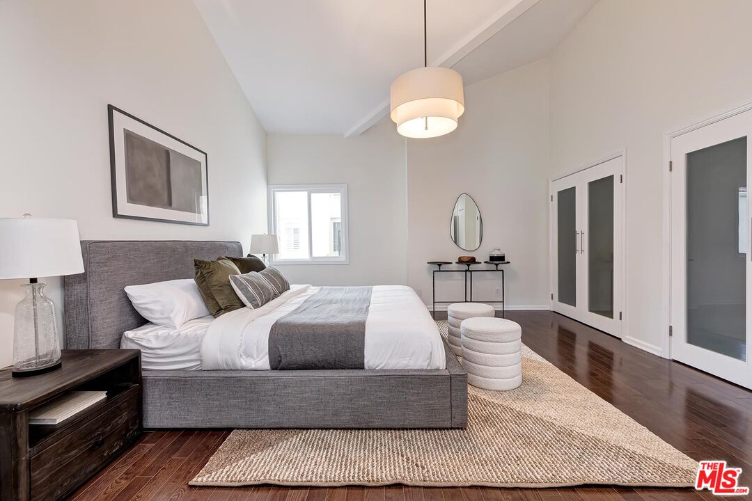 2405 34th St Unit: 27