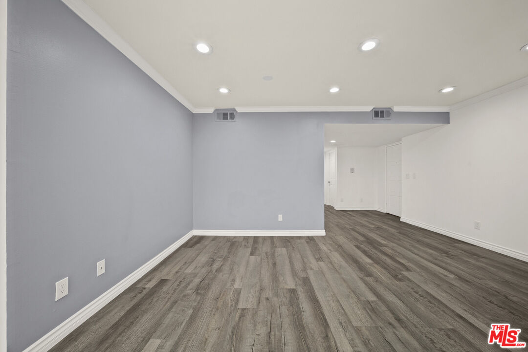 1527 9th St Unit: 201