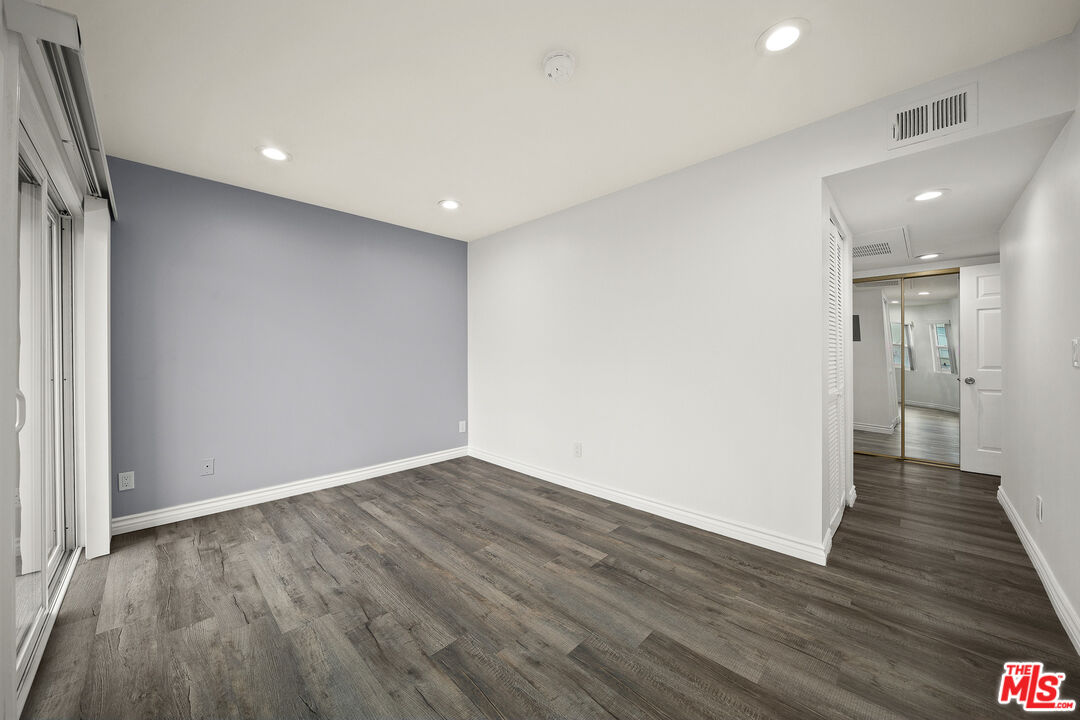 1527 9th St Unit: 201