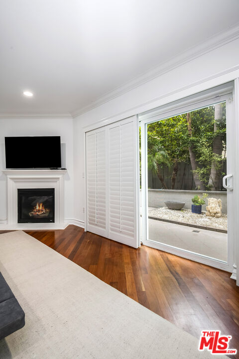 724 S Westgate Ave Unit: 102