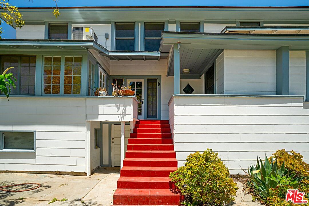 362 N Avenue 57 Unit: 1/4