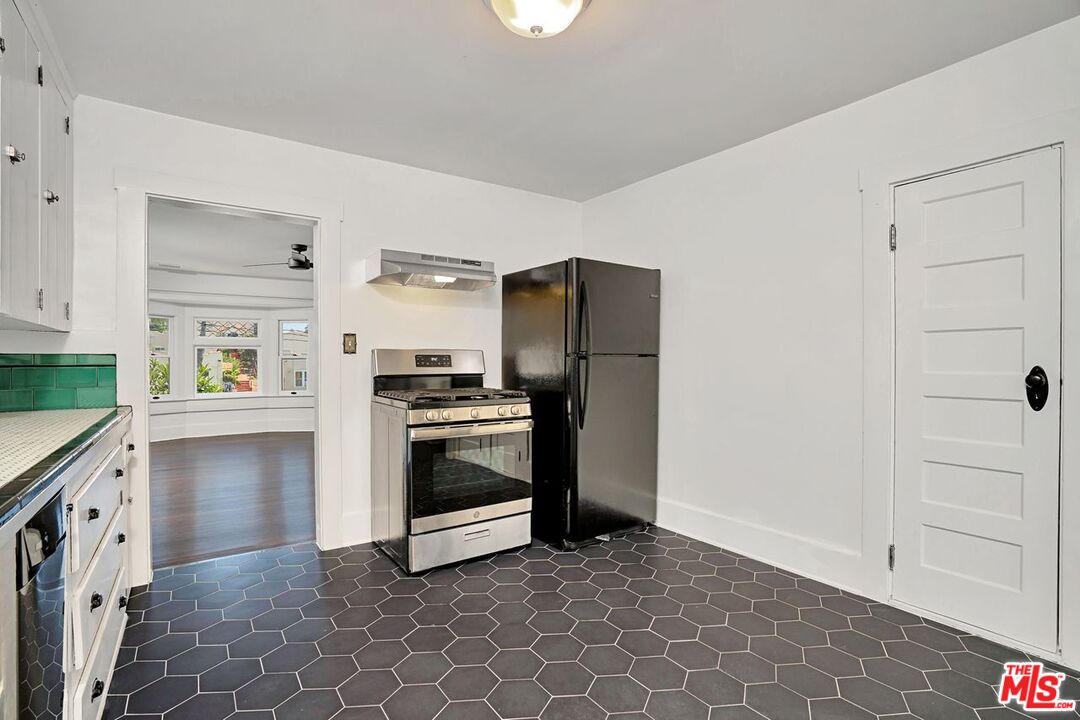 362 N Avenue 57 Unit: 1/4