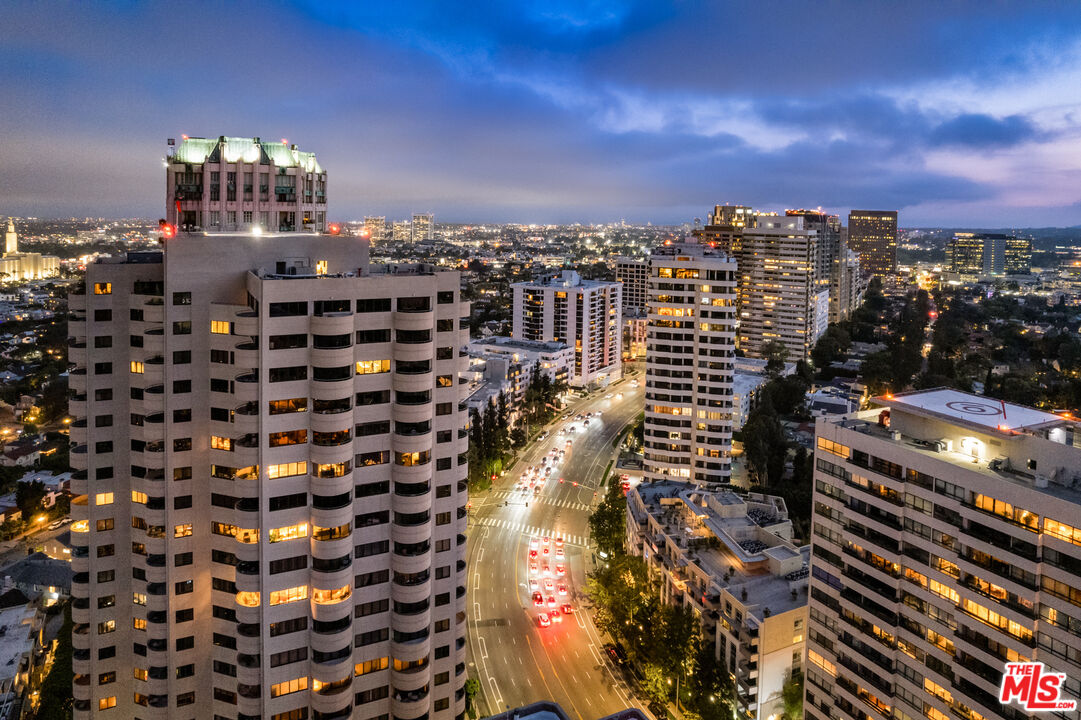 10560 Wilshire Blvd Unit: 1405