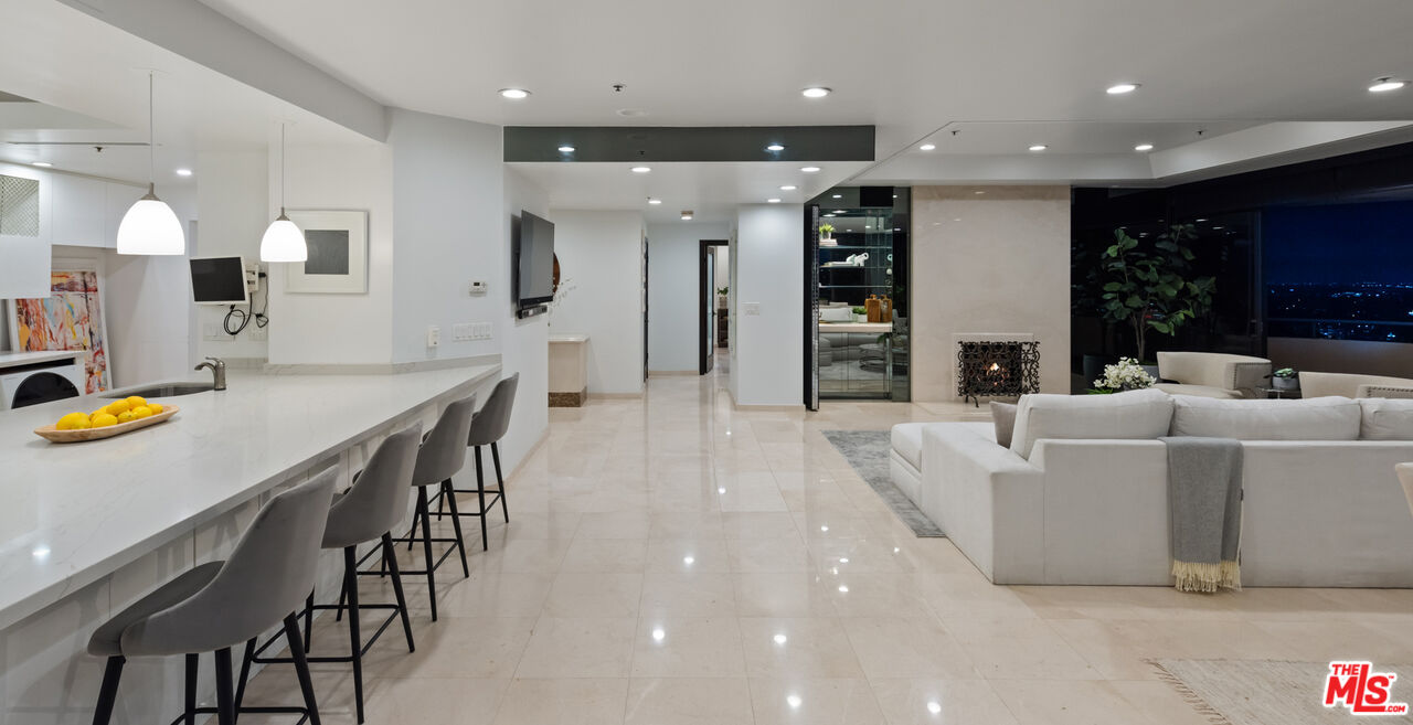 10560 Wilshire Blvd Unit: 1405