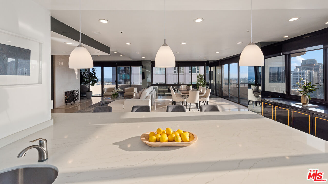 10560 Wilshire Blvd Unit: 1405