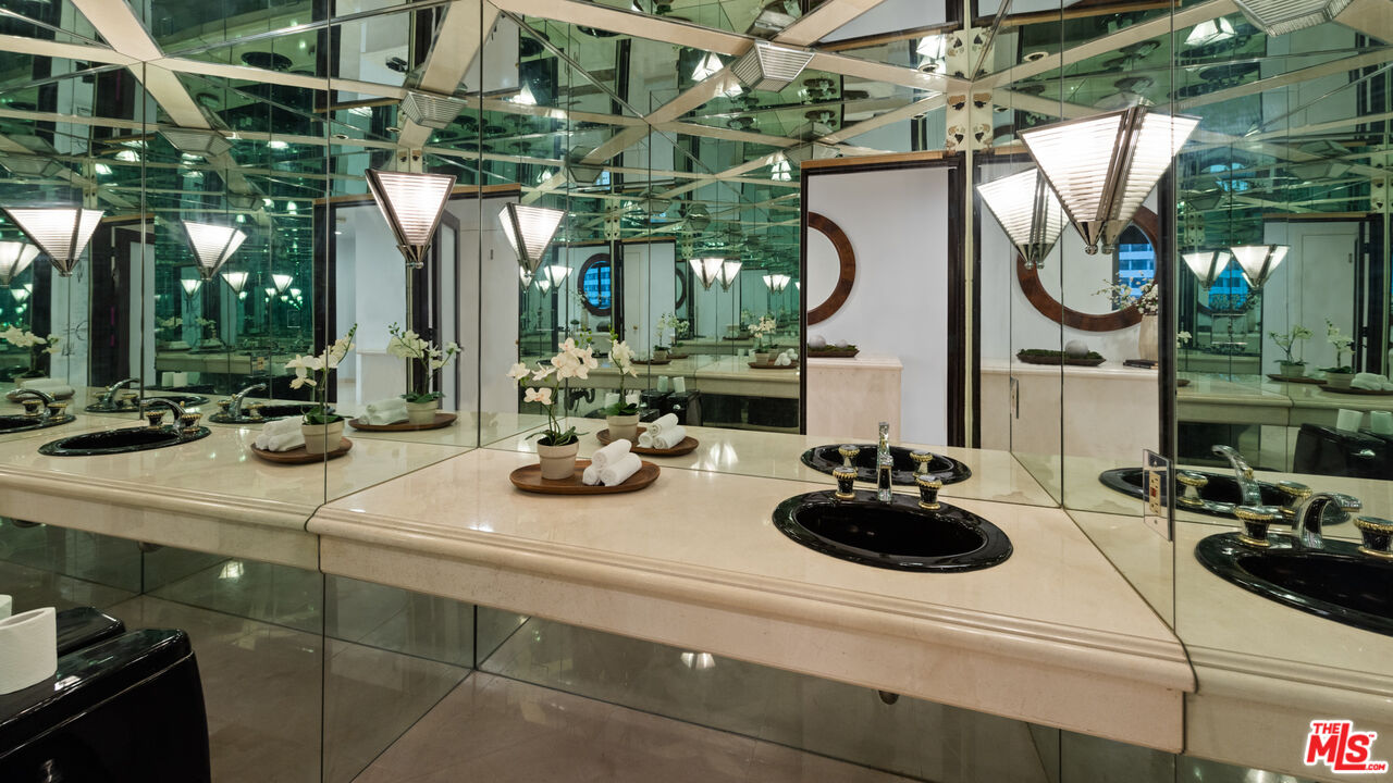 10560 Wilshire Blvd Unit: 1405