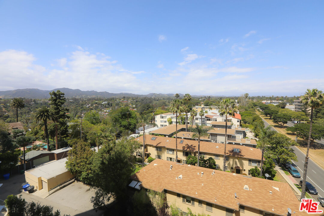 201 Ocean Ave Unit: 910B