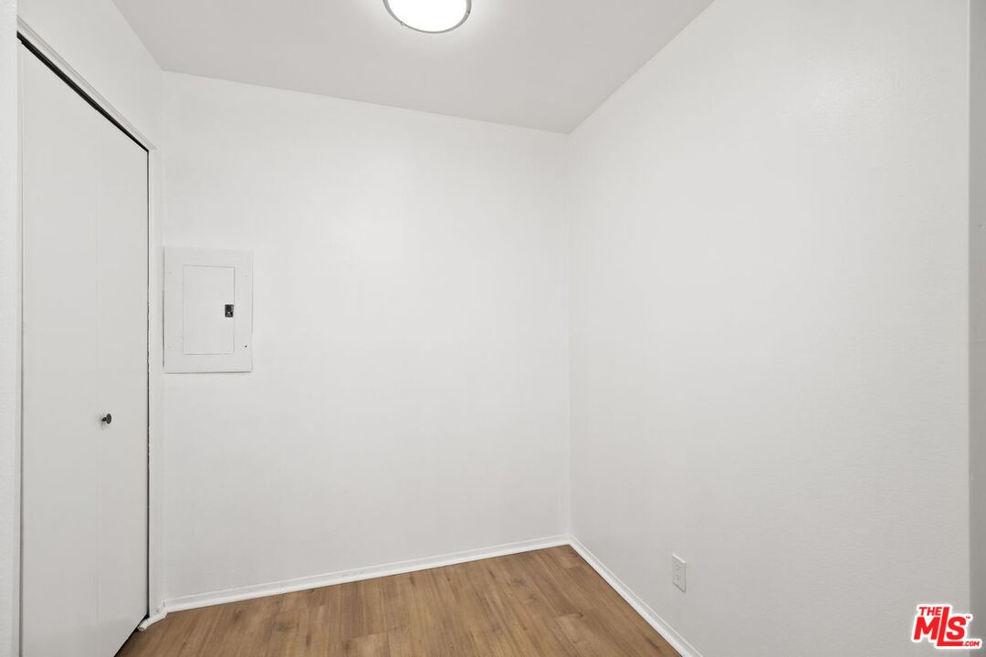 1340 S BEVERLY GLEN BLVD Unit: 303