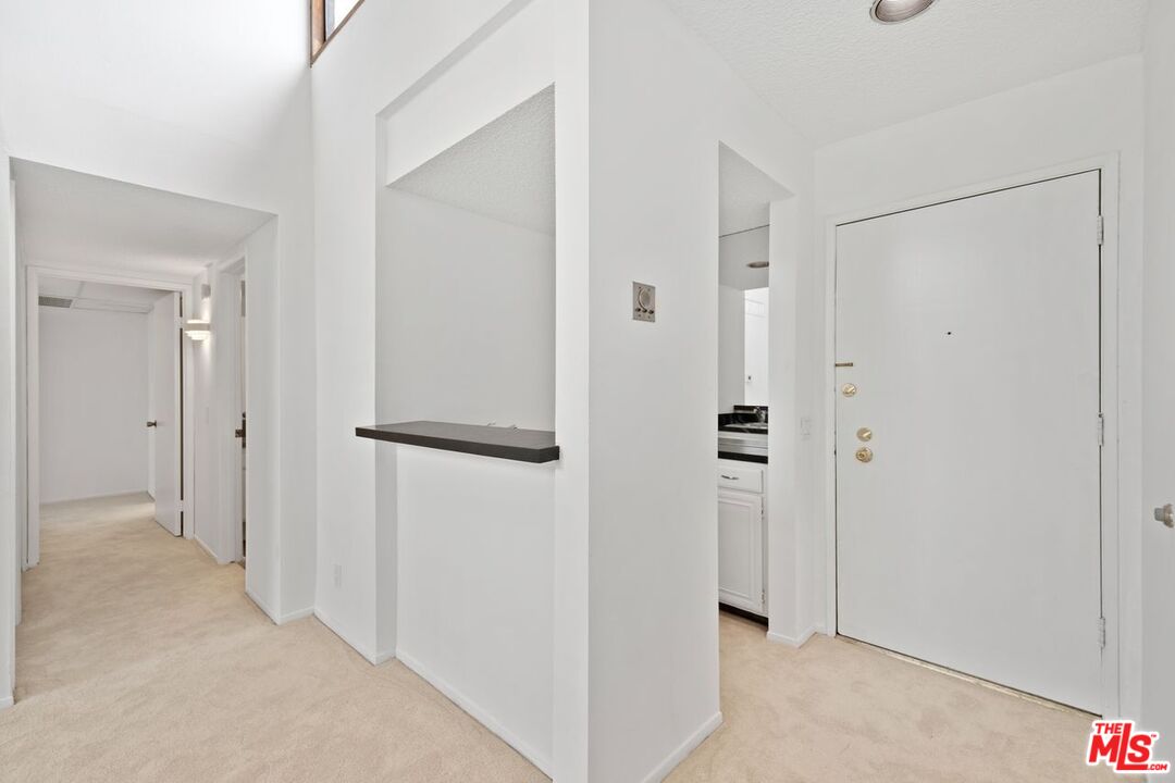 1340 S BEVERLY GLEN BLVD Unit: 303