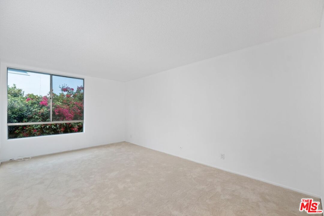 1340 S BEVERLY GLEN BLVD Unit: 303