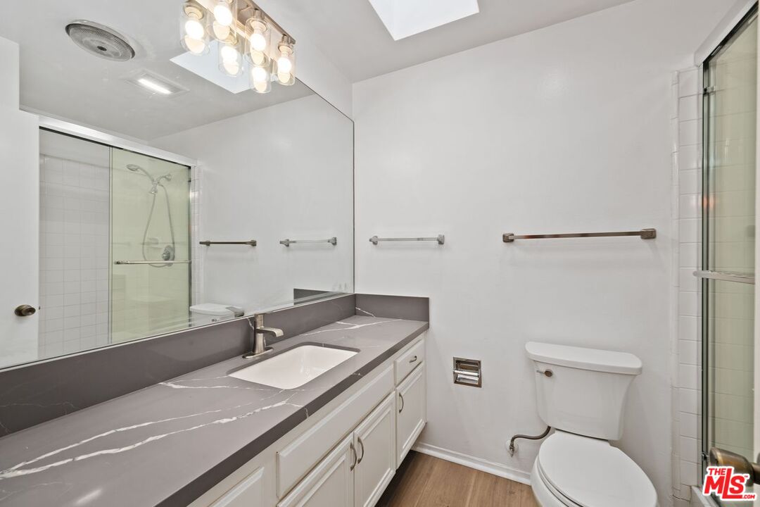 1340 S BEVERLY GLEN BLVD Unit: 303