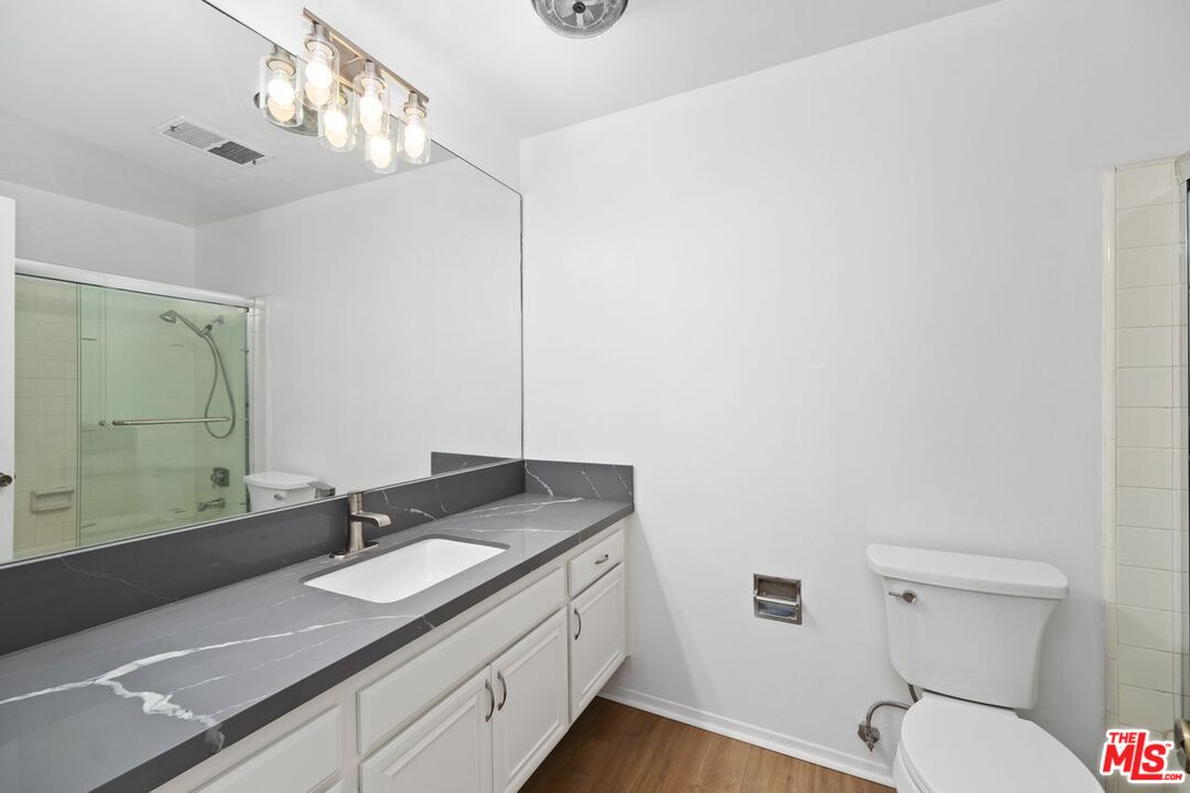 1340 S BEVERLY GLEN BLVD Unit: 303