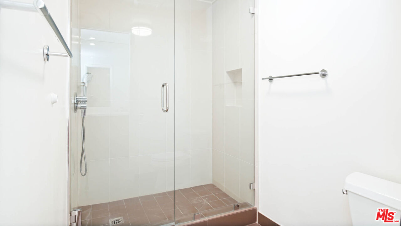 818 S Gretna Green Way Unit: 308