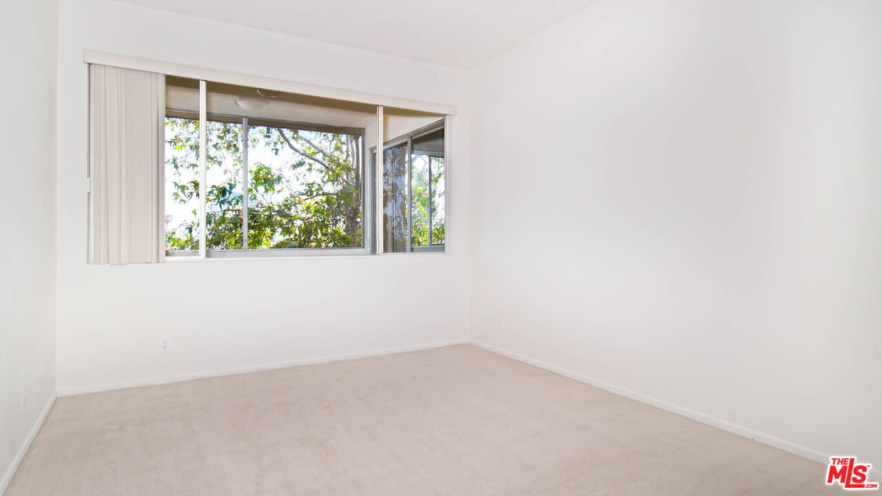 818 S Gretna Green Way Unit: 308