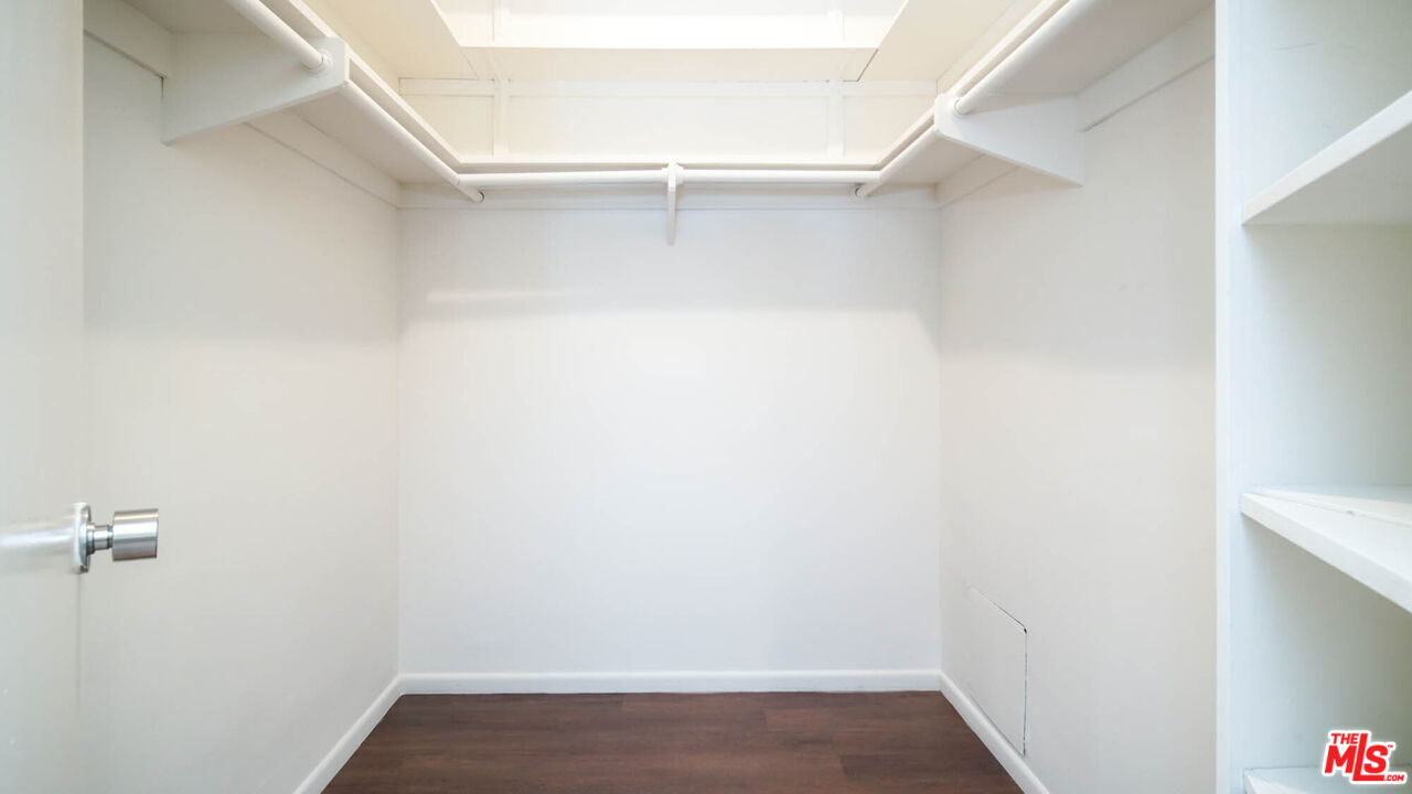 818 S Gretna Green Way Unit: 308