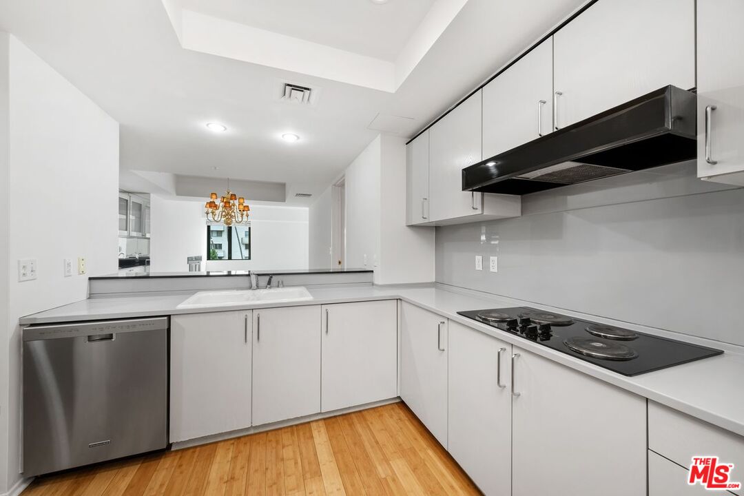 10520 Wilshire Blvd Unit: 301